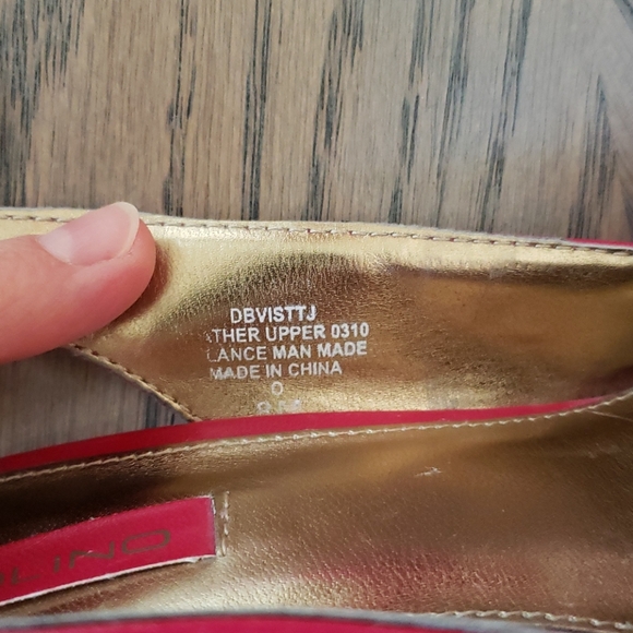 Bandolino Vintage Inspired Peep Toe Pumps - Picture 6 of 8